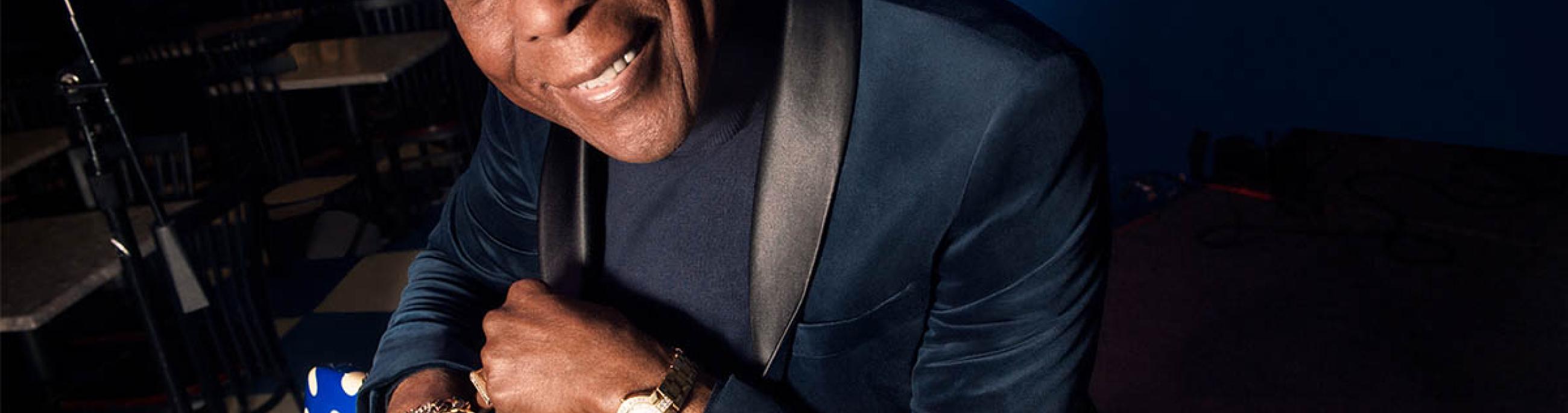 Buddy Guy with guitar