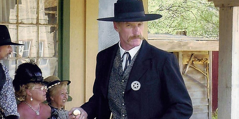 Wyatt Earp- A Life on the Frontier