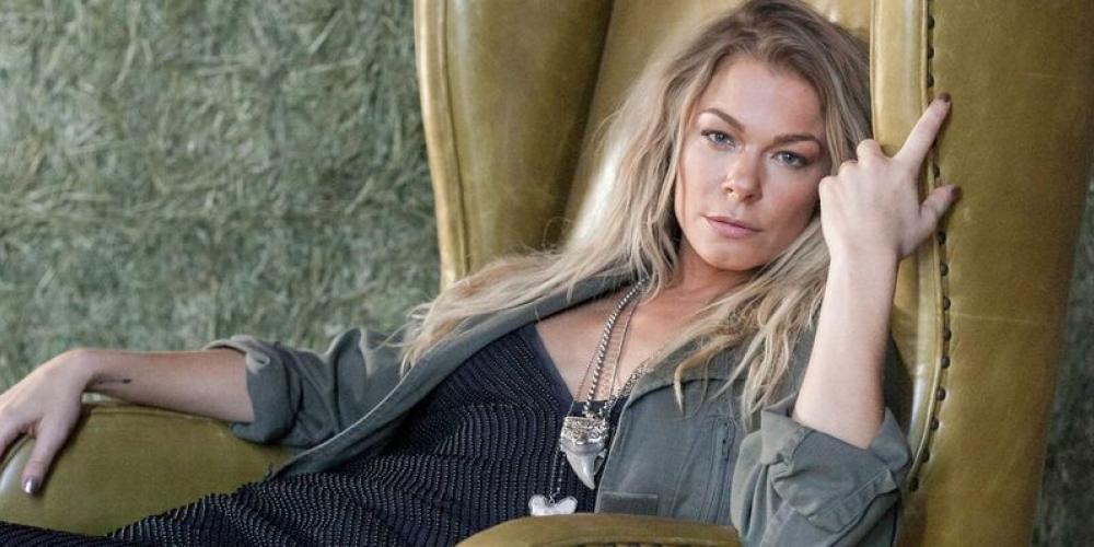 LeAnn Rimes, GRAMMY winning country artist